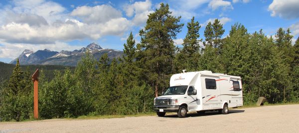 Canadream Super Van motorhome