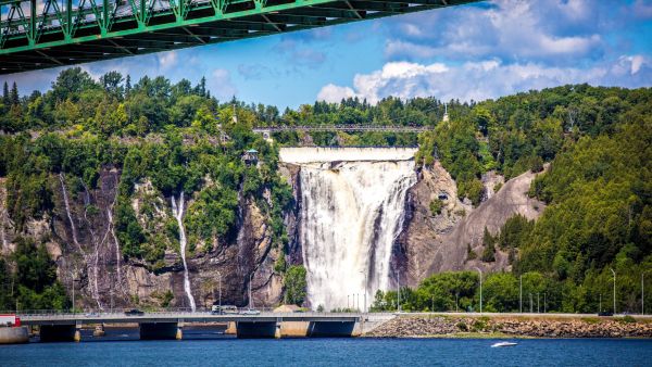 Quebec_Montmorency_Falls