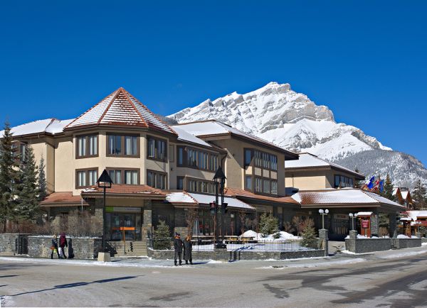 Elk+Avenue_Banff_Alberta