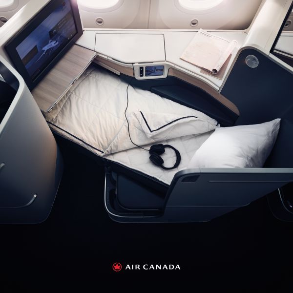 Air Canada Signature Class Image