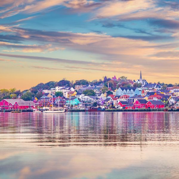 NS Lunenburg Harbour