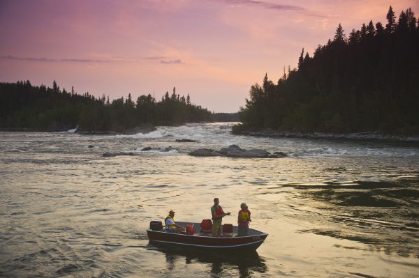 TOURISM SASKATCHEWAN_FISHING_PADDLING