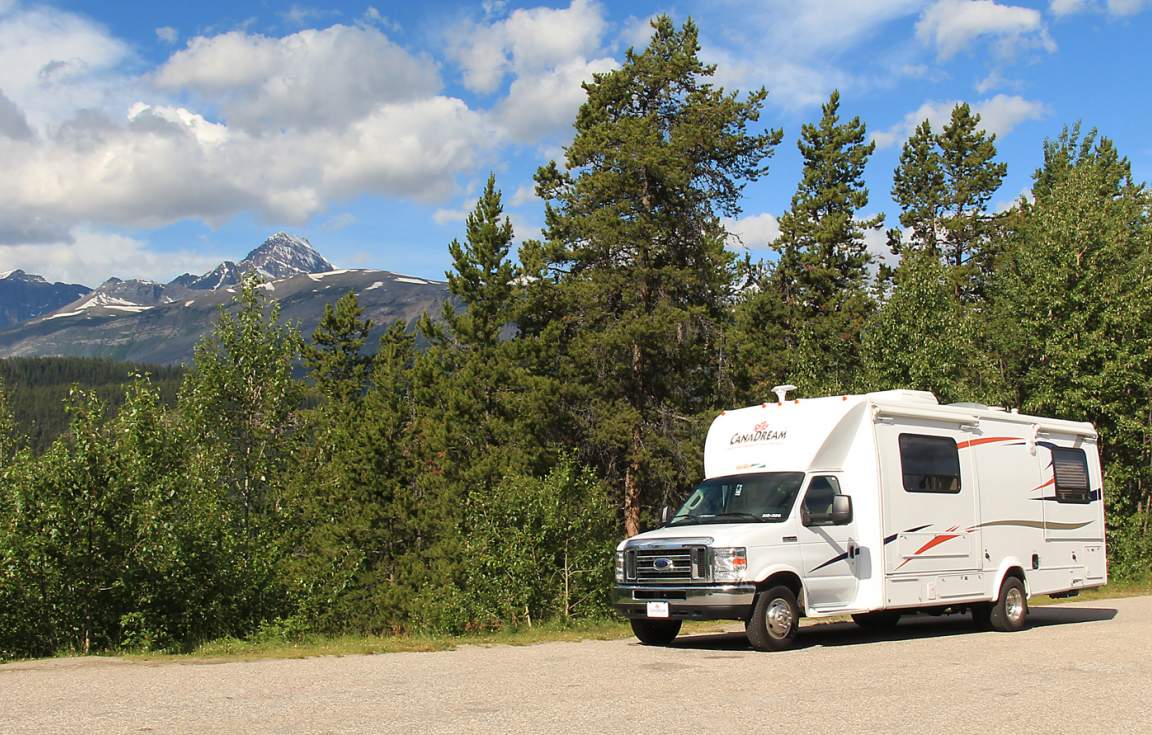 Canadream Super Van motorhome