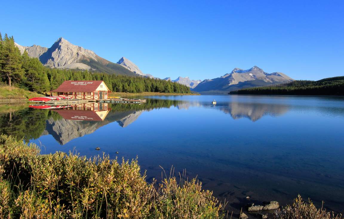 Maligne Lake