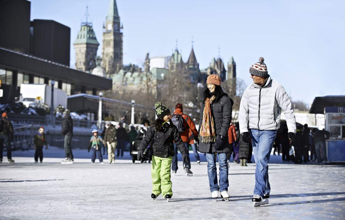 Ottawa Winterlude First Class Holidays