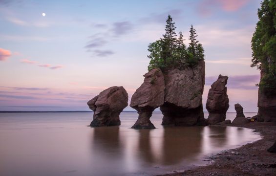 The_Hopewell_Rocks_New_Brunswick