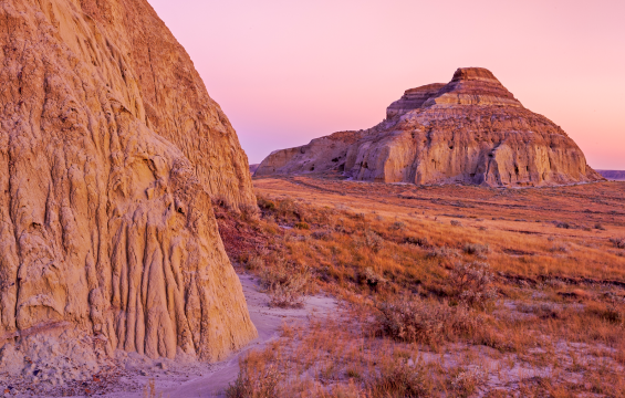 Castle Butte, Big Muddy Badlands, near Coronach_Photo credit: Tourism Saskatchewan/Dave Reede Photography