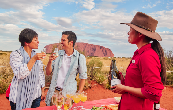 AAT-Kings-Guide-Uluru-Sunset-0319