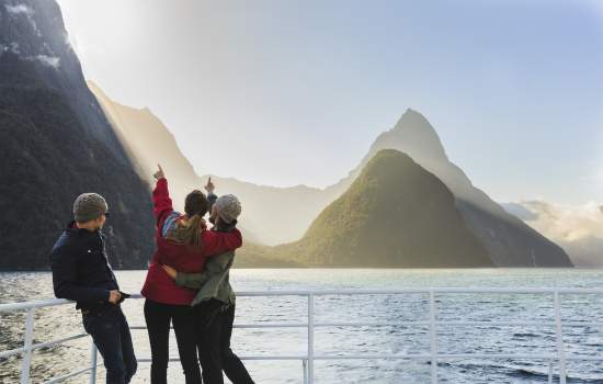 New Zealand Cruise and Coach