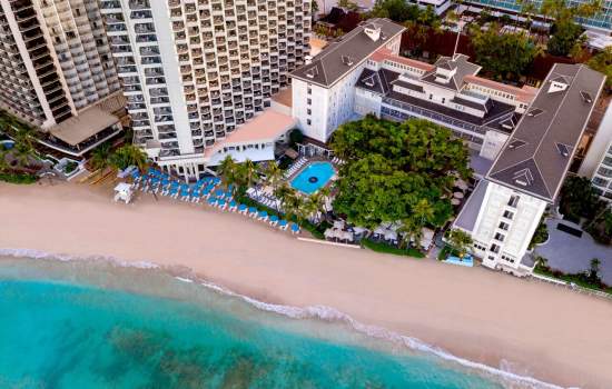 Moana Surfrider Resort