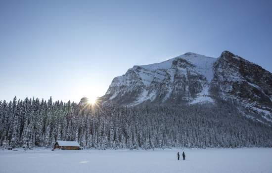 Destination_Winter_LakeLouise_NoelHendrickson_002